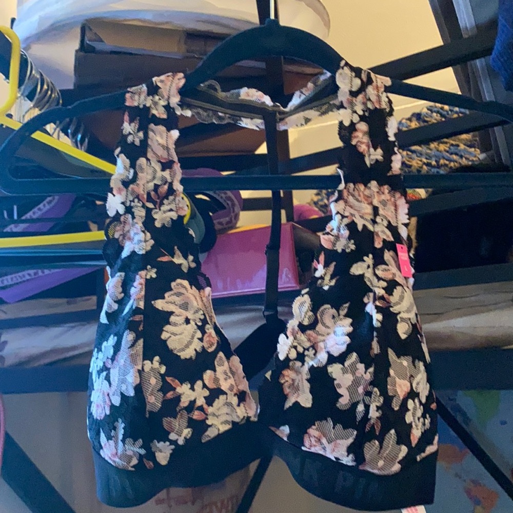 Pink! Bralette Large Never Worn